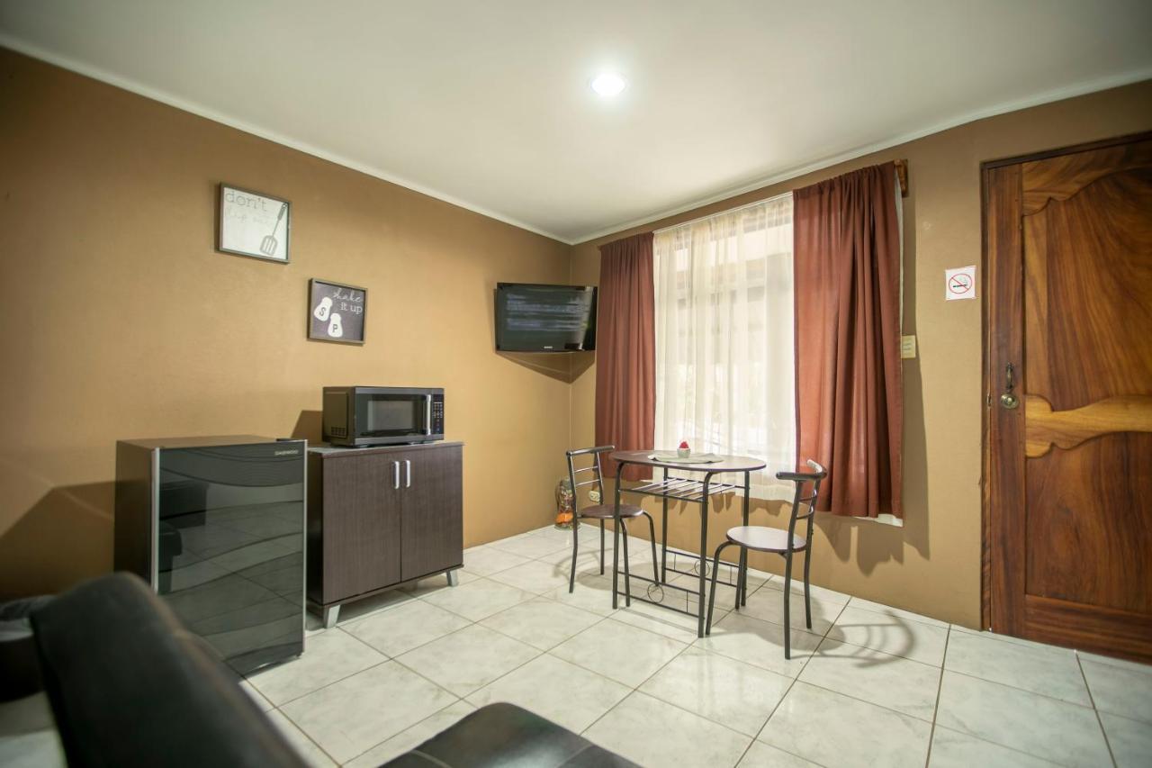 Coati Arenal Lodge La Fortuna Dış mekan fotoğraf