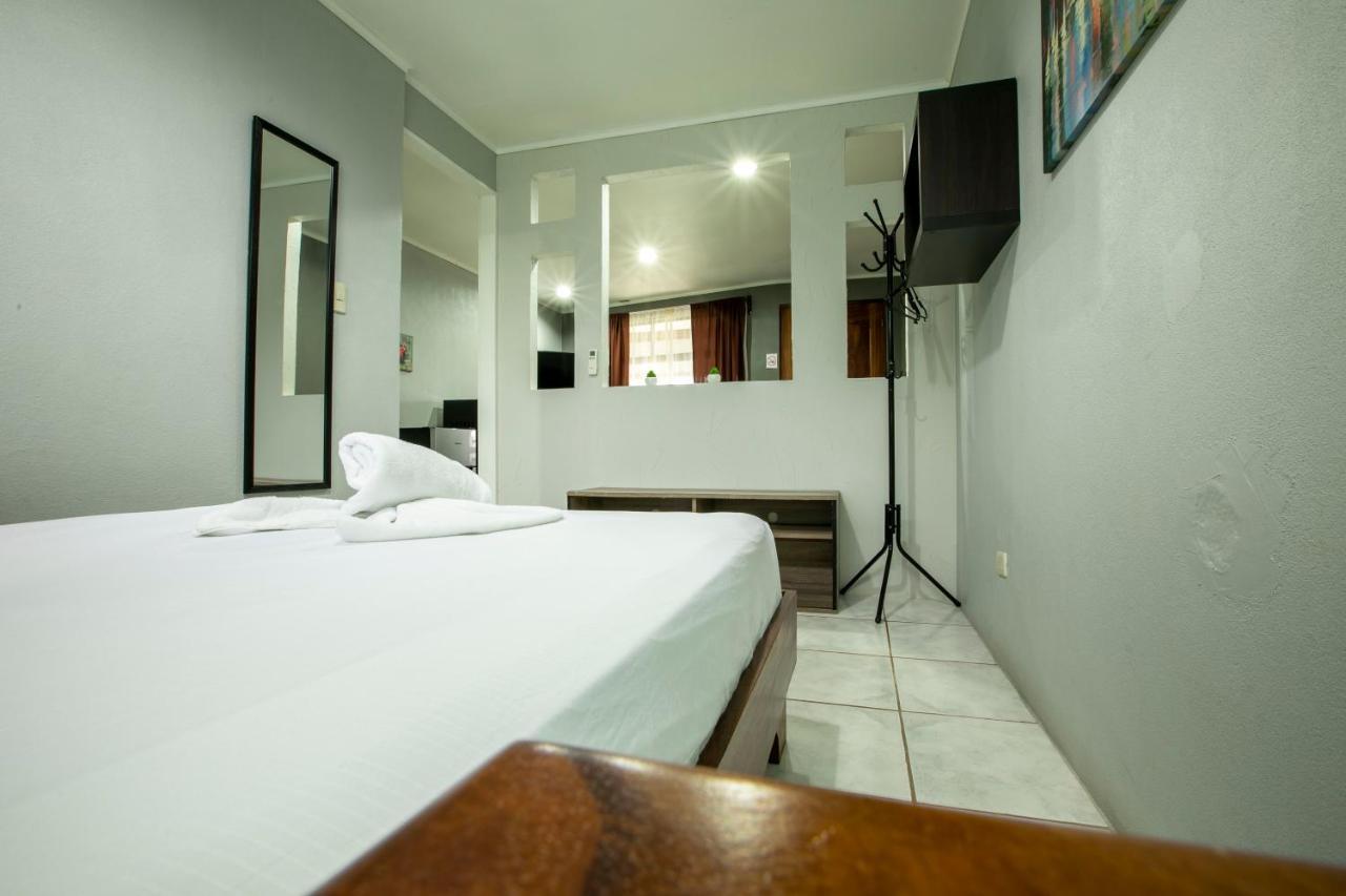 Coati Arenal Lodge La Fortuna Dış mekan fotoğraf